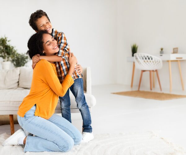 Comment les citations pour mon fils peuvent renforcer notre lien parental