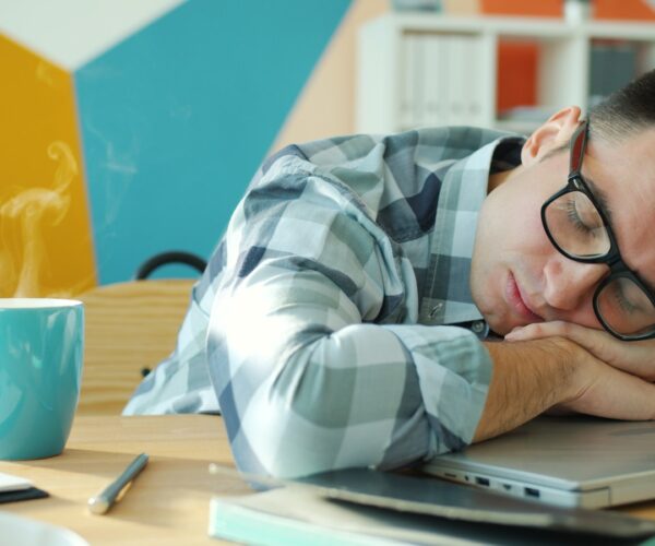 Infusion au CBD et sommeil : une solution naturelle pour mieux rêver